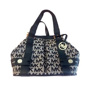 COPY - Michael Kors MICHAEL Authentic Harness Grab Bag Style 35F3GHNT3J